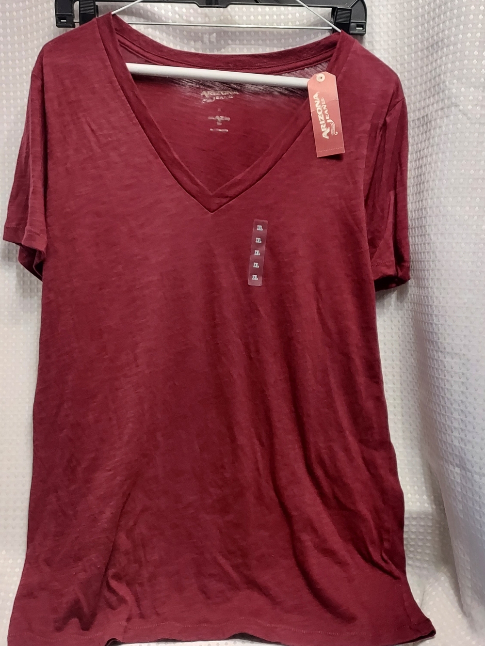 Arizona Jean Company Women's V-Neck Tee - Burgundy